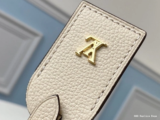 Aaa replica bags SOUPLE MALLE PETITE VUITTON LOUIS 0726